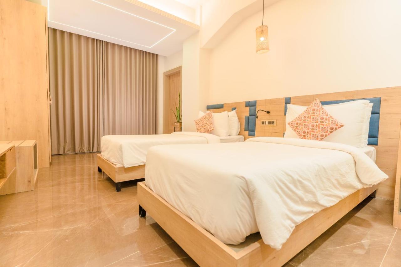 Hotel Mirana , Tinsukia Eksteriør bilde