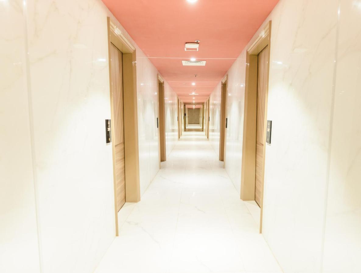 Hotel Mirana , Tinsukia Eksteriør bilde